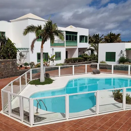Casa Berry Daire Costa Teguise